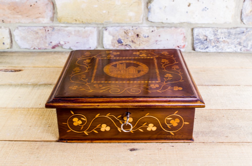 Irish Killarney Table box c.1870