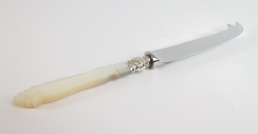 Mother of Pearl Cheese Knife c.1890