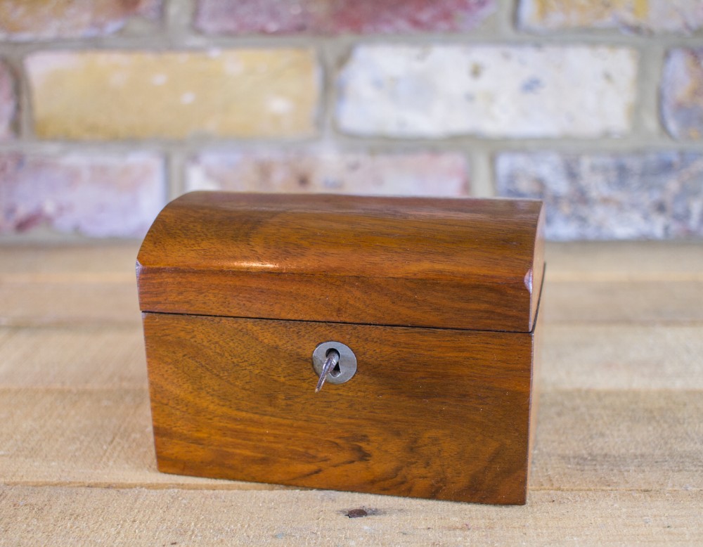 Figured Walnut Tea Caddy c.1880
