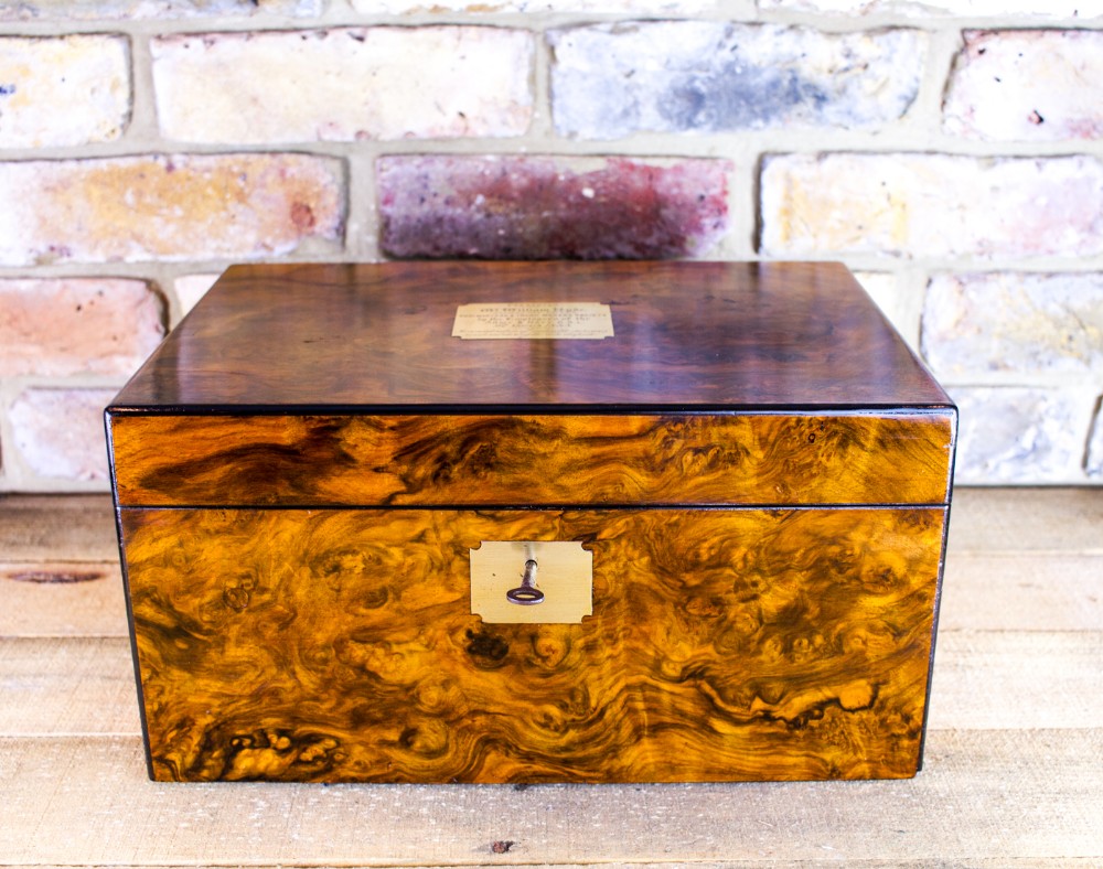 Burr Walnut Writing slope with Original Plaque c.1885