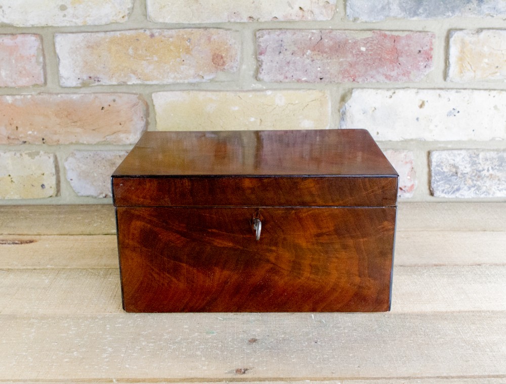 Flamed Mahogany Table Box c.1840