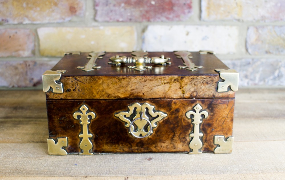 Heavy Brass Burr Walnut Gent's Box c.1840