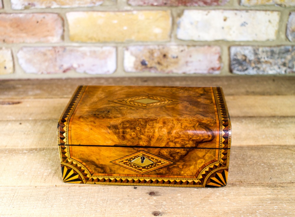 Burr Walnut Victorian Jewellery Box c.1880