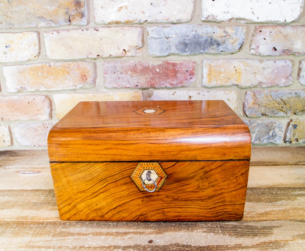 Figured Walnut Table Box c.1880