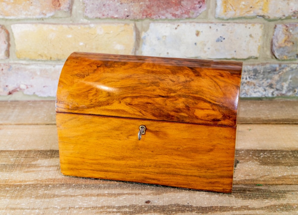 Burr & Figured Walnut Tea Caddy c.1880