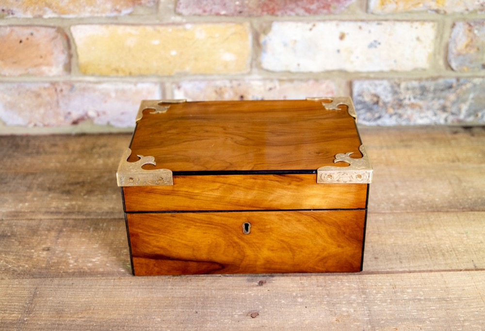 Olivewood Table Box c1880
