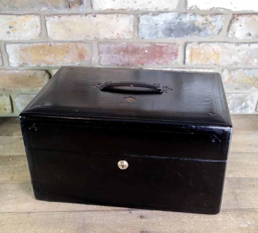 Moroccan Crown Diplomatic Correspondence Box