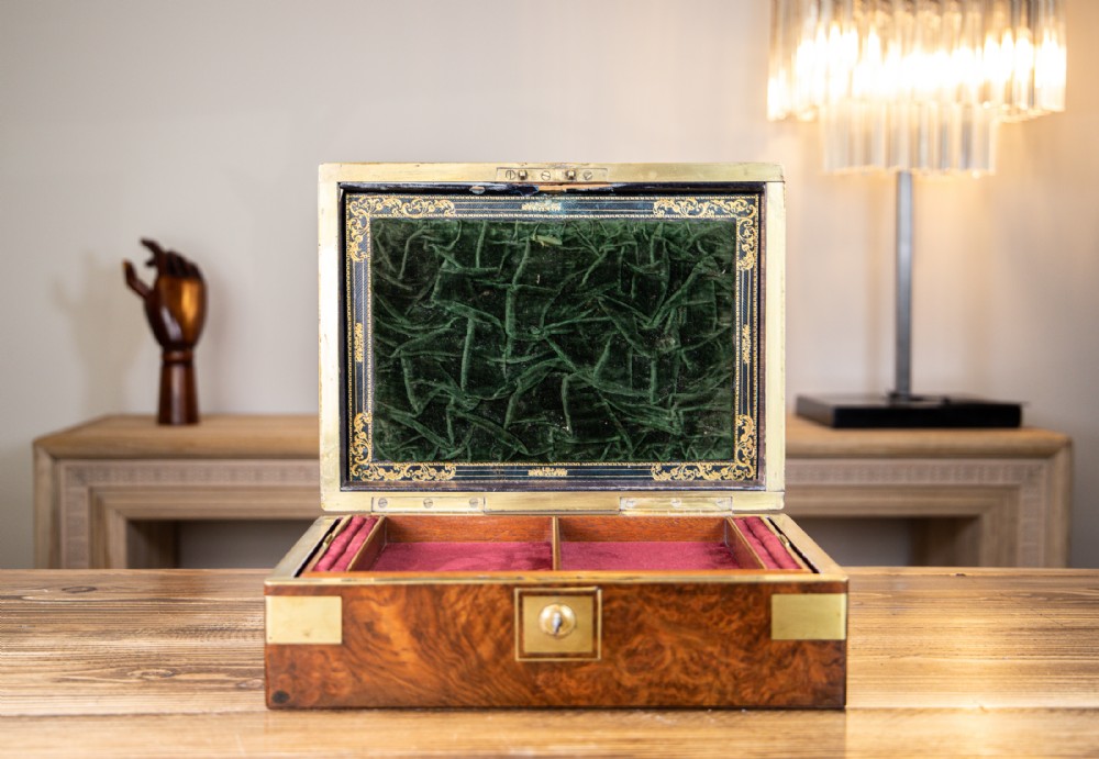 Burr Walnut Georgian Jewellery Box 1800