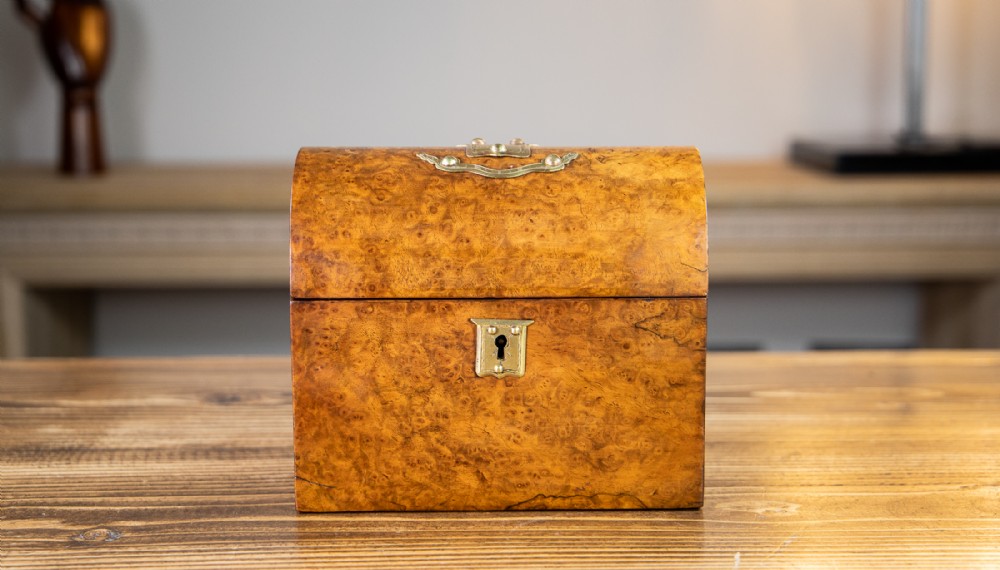 Burr Walnut Tea Caddy 1870