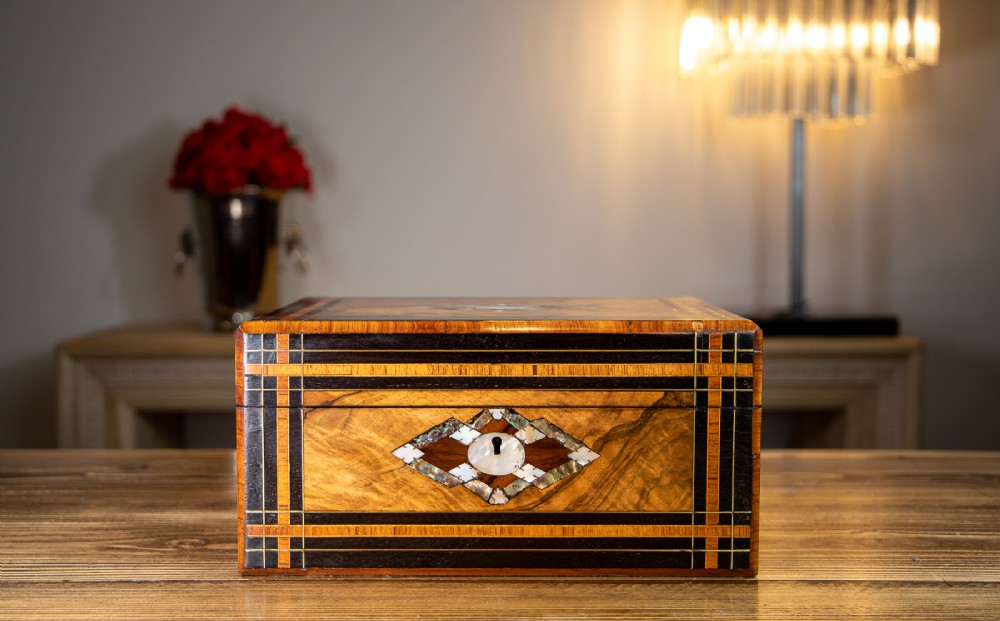 Burr Walnut Work Box c.1860