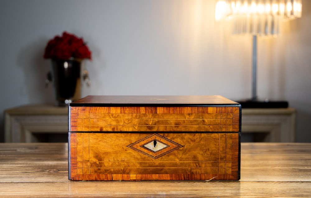 Burr Walnut Table Box 1870