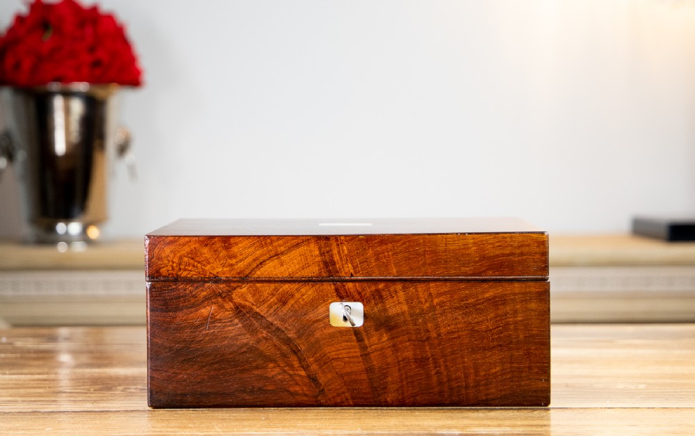 Rosewood Table Box 1840