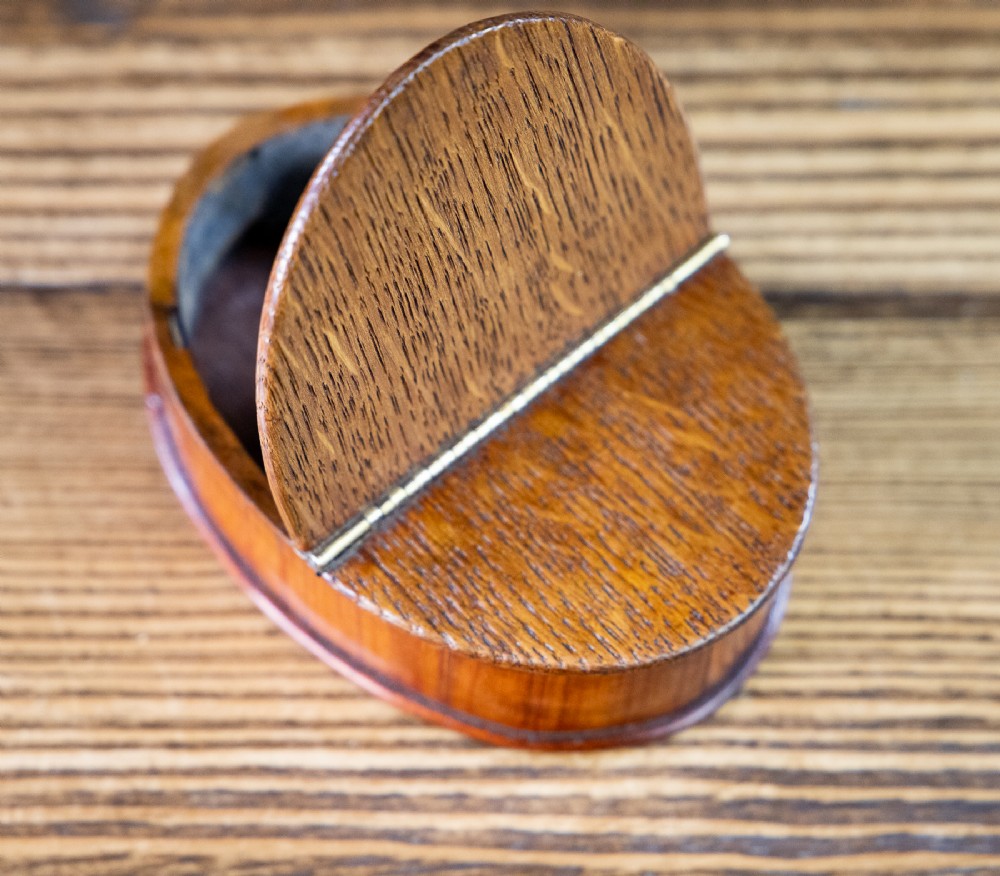 Oak & Kingwood Snuff Box 1850