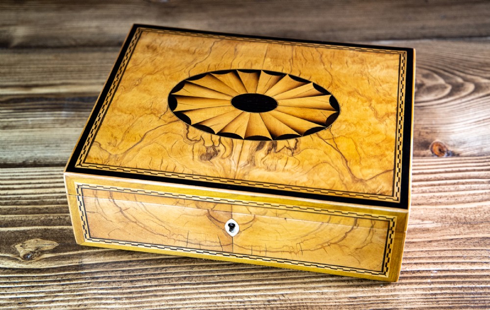 Georgian Satinwood and Ebony Jewellery Box 1820