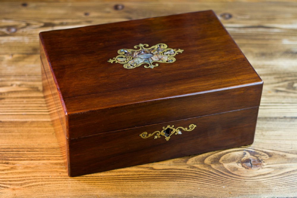 Ladies Workbox/Sewing Box 1840