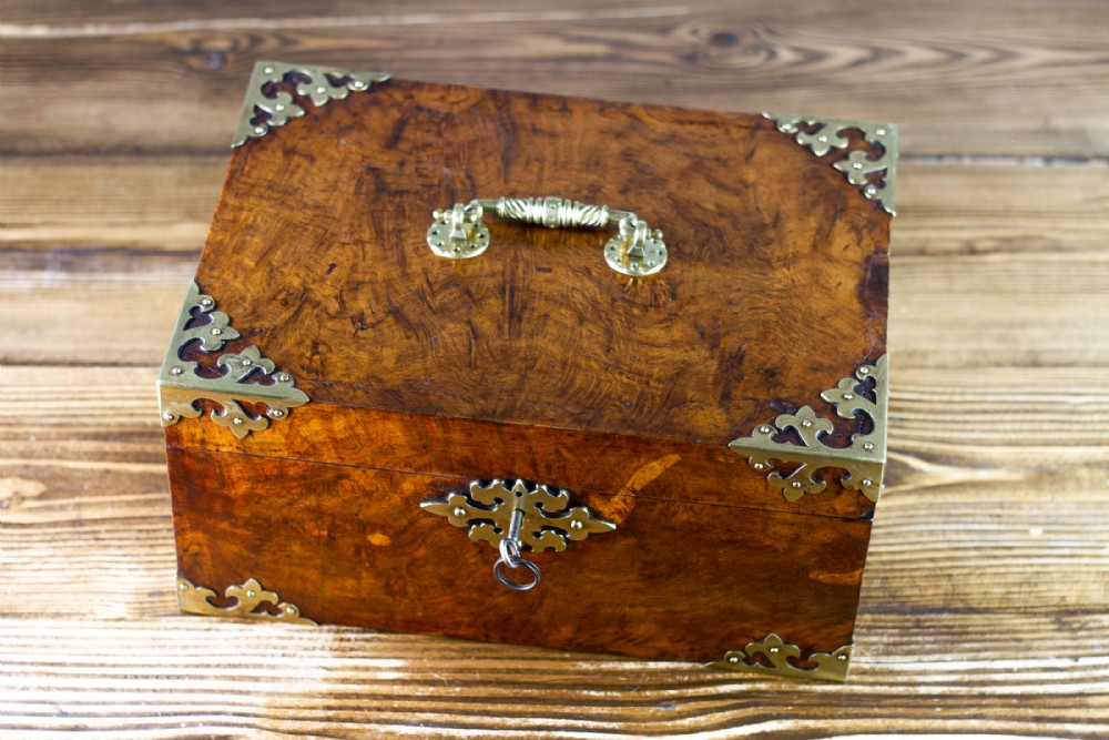 Large Burr Walnut Cigar Box