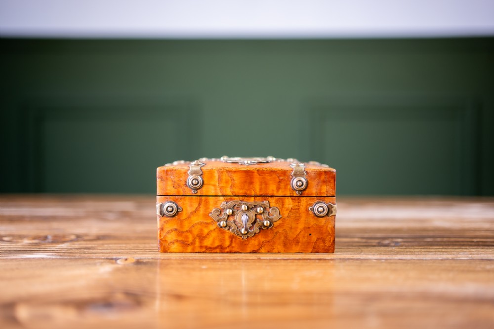 Satin Birch Ladies Box c.1890