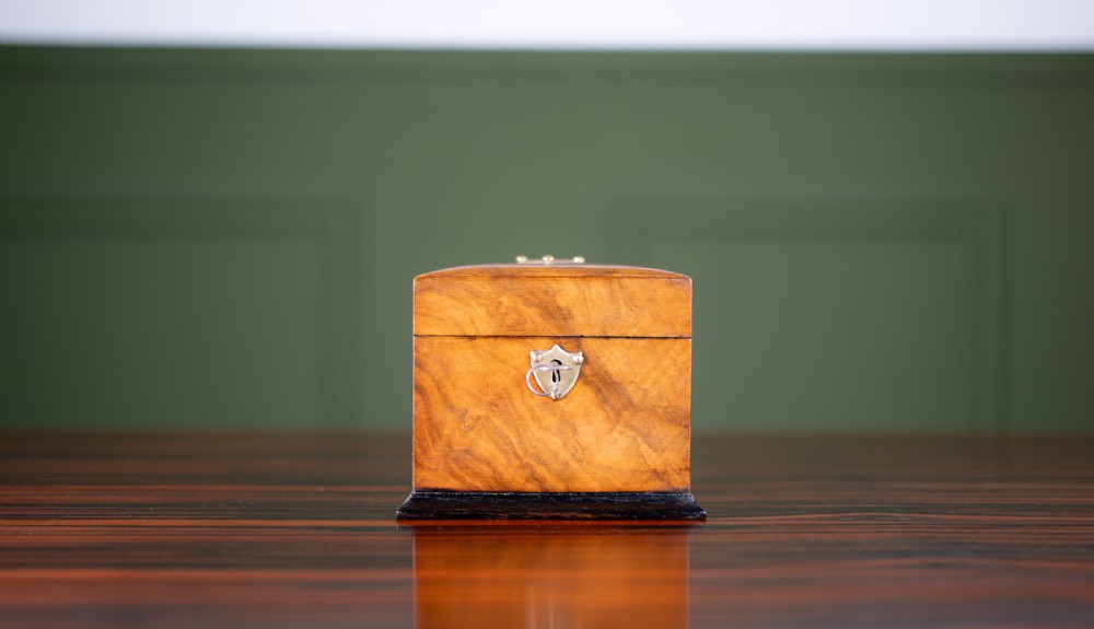 Small Figured Walnut Jewellery Box
