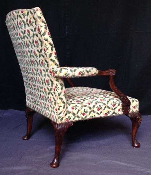 19TH CENTURY MAHOGANY GAINSBOROUGH CHAIR - ADDITIONAL PHOTO 3