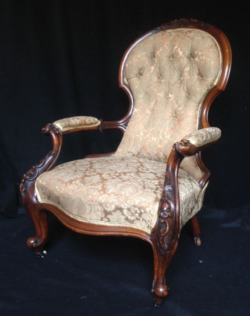 19th Century Victorian Carved Walnut Armchair