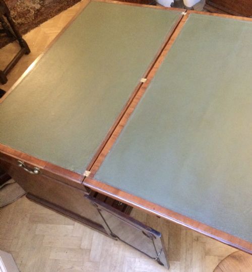 MAHOGANY DESK - ADDITIONAL PHOTO 9