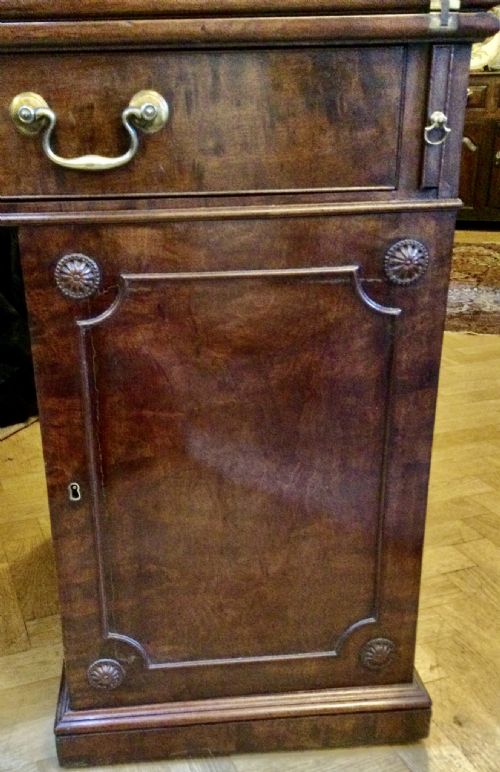 MAHOGANY DESK - ADDITIONAL PHOTO 11