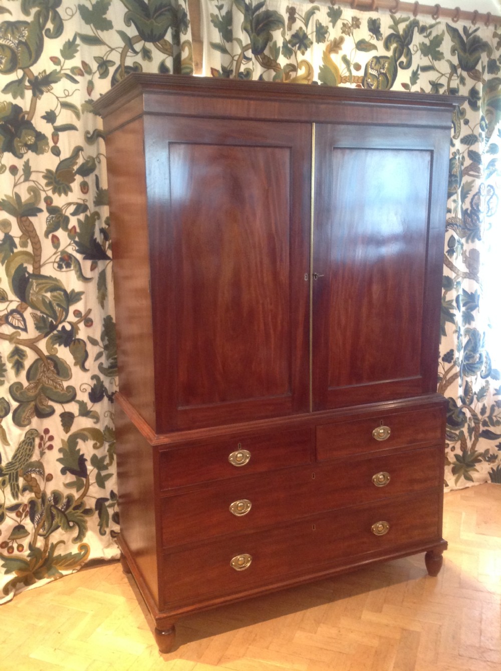 Gillows of Lancaster Mahogany Linen Cupboard View IX