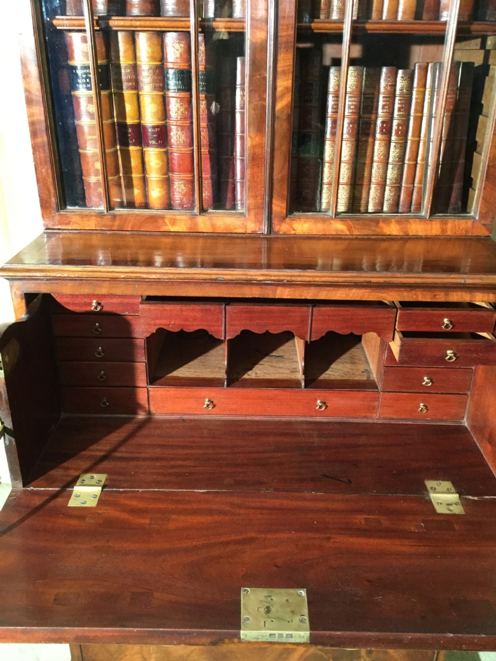 Secretaire bookcase View IV