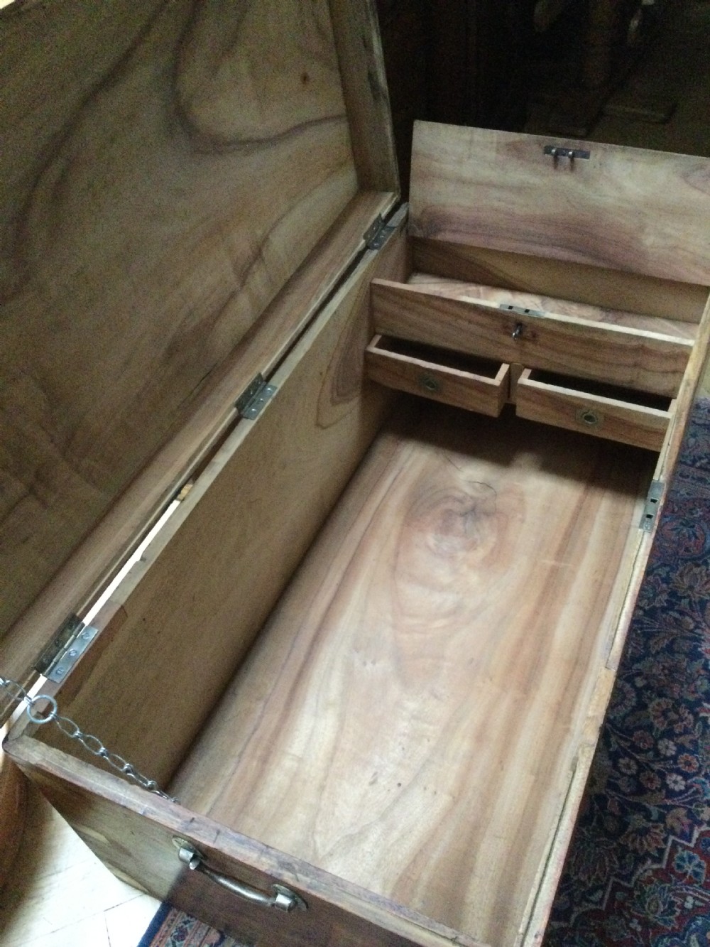 Camphor campaign/military chest/trunk View VI