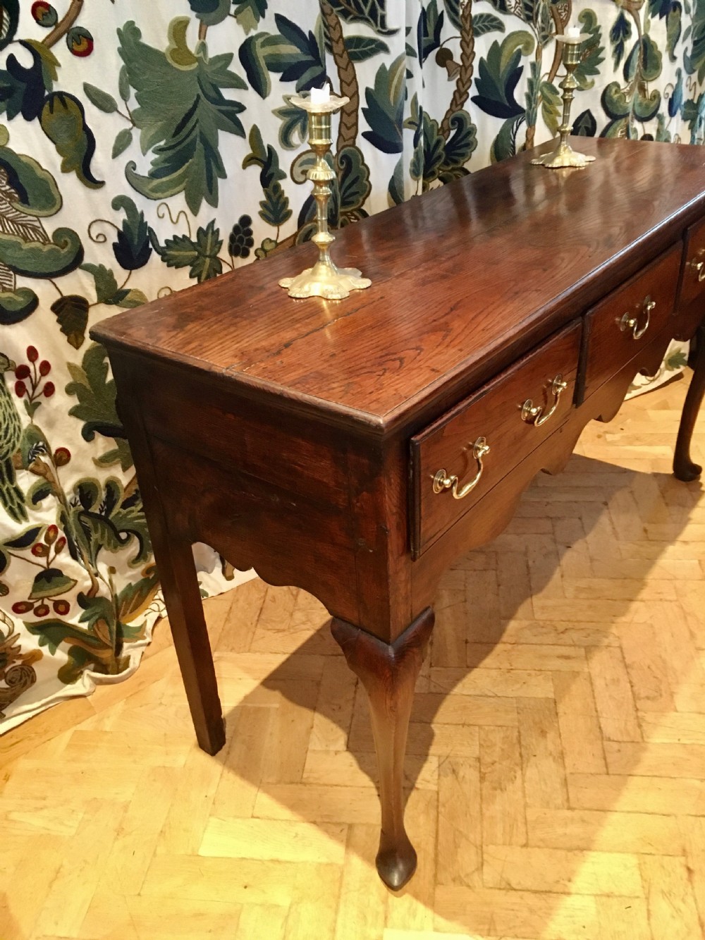 Oak dresser base View VI