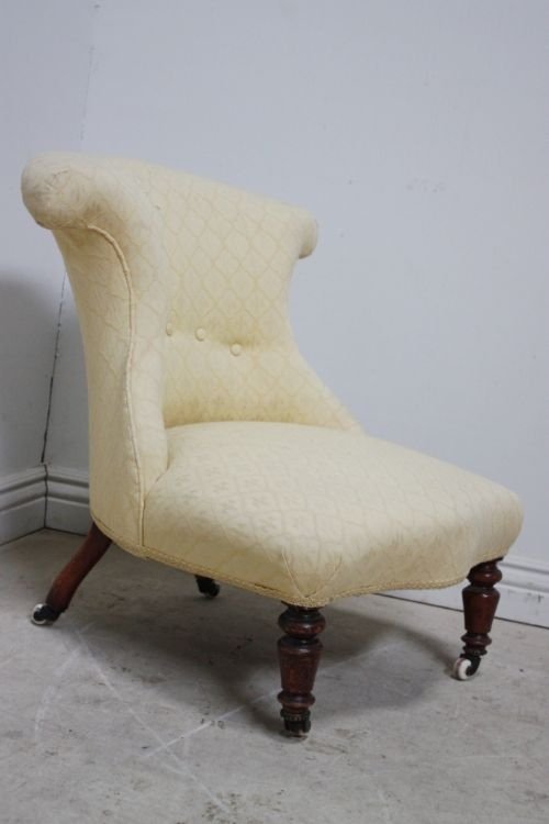 Victorian Antique Upholstered Chair