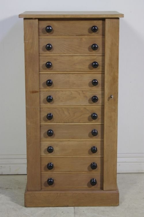 Antique 19th Century Pine Wellington Chest