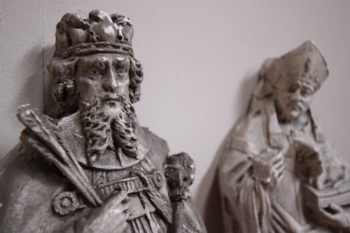 Pair of Decorative Antique Chalk Figures
