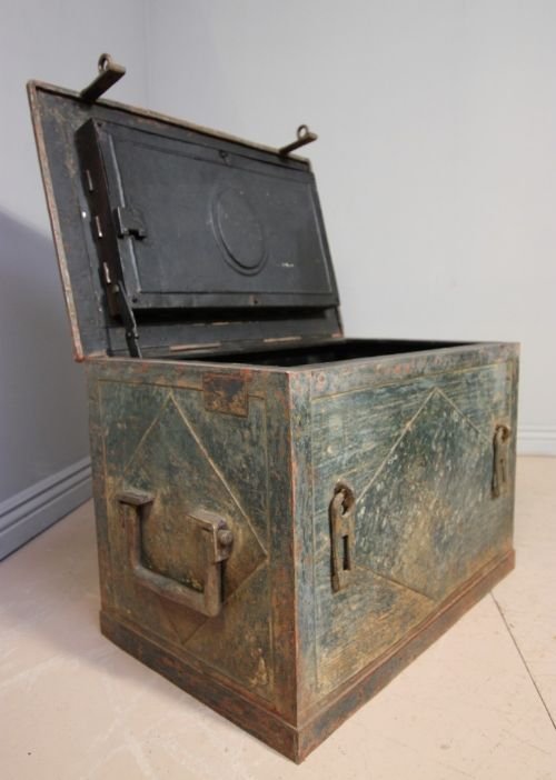 Antique Victorian Metal Strong Box