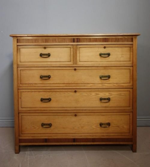 Quality Victorian Antique Ash Chest of Drawers.