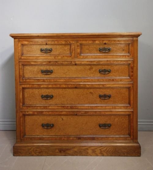 Fabulous Quality Antique Chest of Drawers.