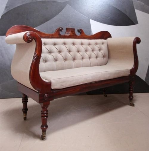 fig 1. William IV Antique Irish Mahogany Sofa/Seat.