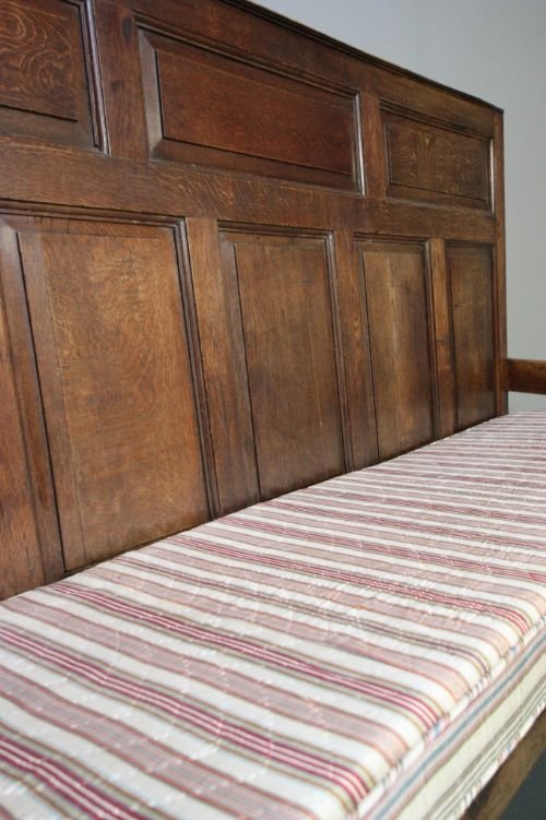 Georgian Antique Period Oak Settle with Squab Seat
