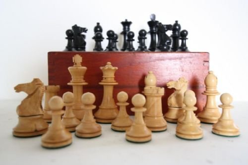Early 20th Century Antique Boxwood Chess Set