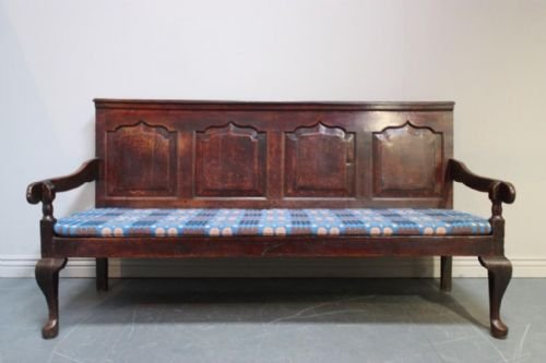 Georgian Antique Period Oak Settle.
