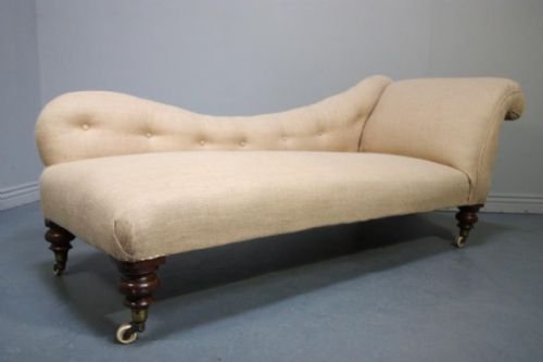 Quality Upholstered Antique Chaise Longue.
