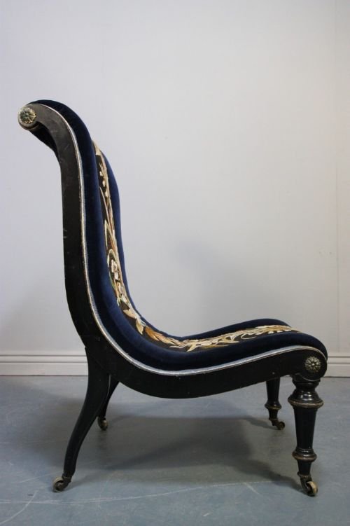 fig 1. Elegant & Curvy Antique Side Chair.