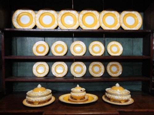 fig 1. Beautiful Antique Dinner Service by George Jones