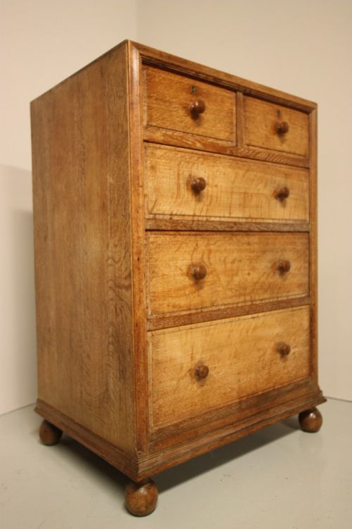 fig 1. 1920's Heals Oak Chest of Drawers.