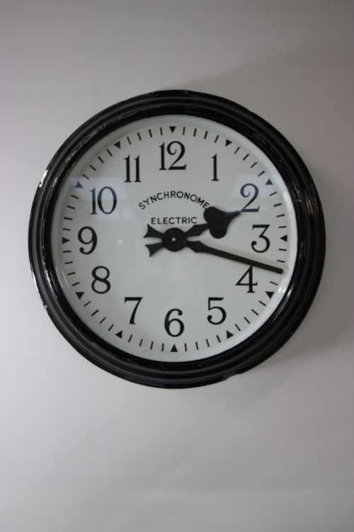 1940'S English Clock, Working.