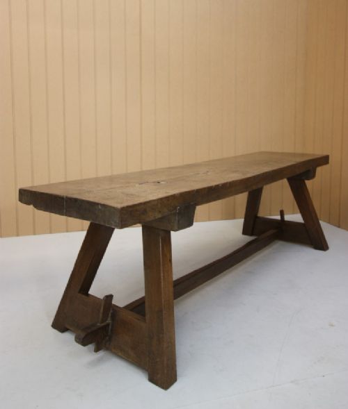 Country Antique Oak Coffee Table.
