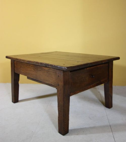 Georgian Antique Period Oak Coffee Table.