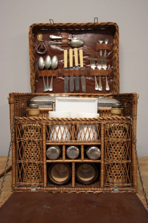 fig 1. The Ultimate Edwardian Antique Picnic Hamper