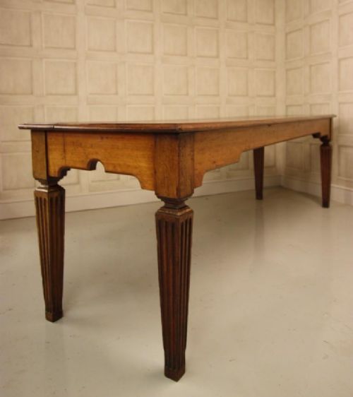 English Antique Drapers/dining Table in Mahogany