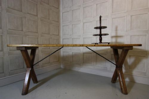 fig 1. English 19th Century Antique Tavern Dining Table
